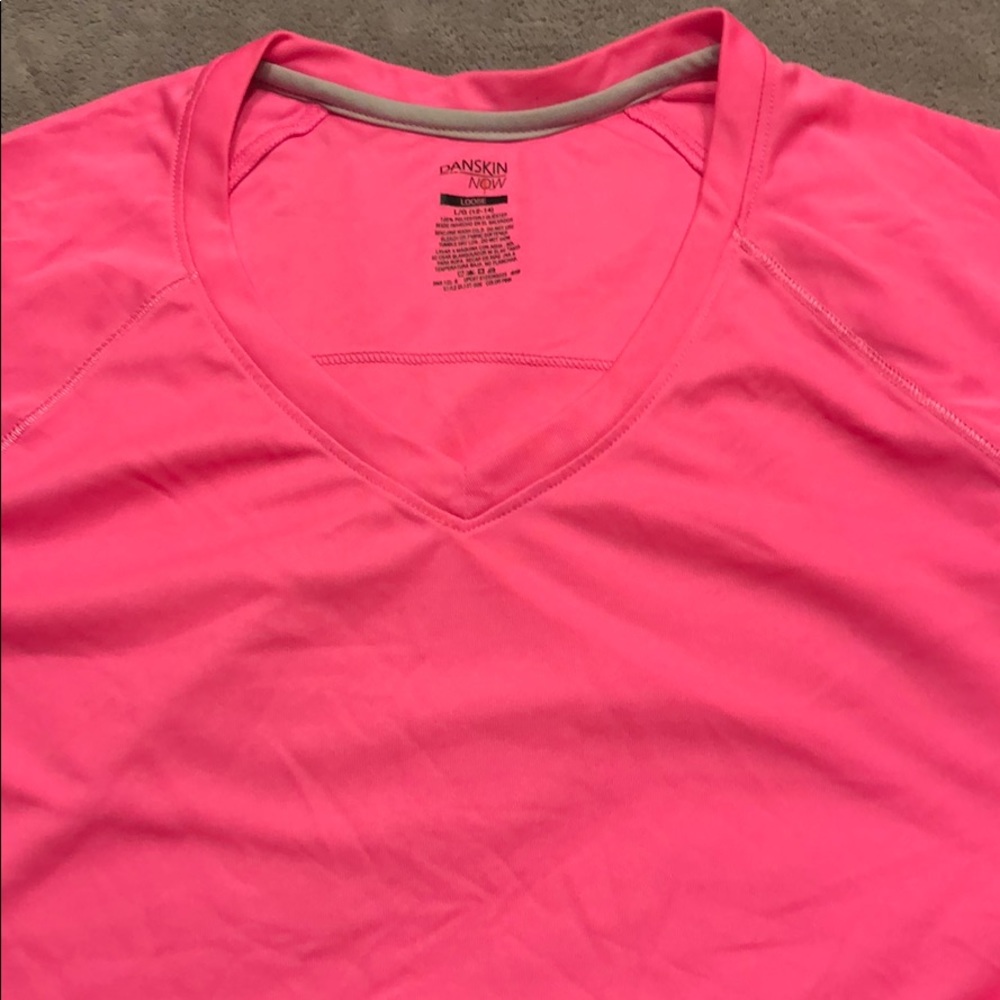 Danskin Now: Loose ShortSleeve V-Neck Tee: NWOT